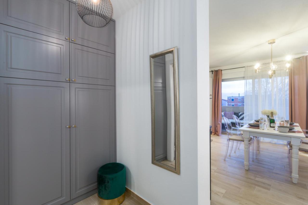 Apartment Eden 메덜린 외부 사진